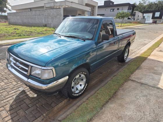 FORD RANGER 4.0 XL 4X2 CS V6 12V GASOLINA 2P MANUAL